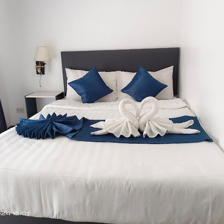 In Box Hostel Lipa Noi Εξωτερικό φωτογραφία