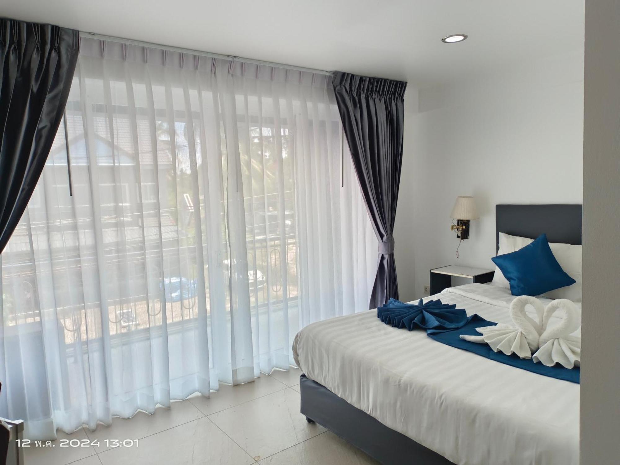 In Box Hostel Lipa Noi Εξωτερικό φωτογραφία